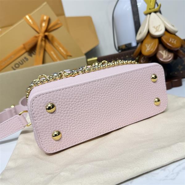 2026120164254898 270